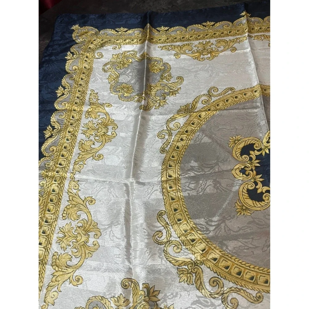 Liz Claiborne Made In Italy Scarf Baroque Gold Navy Blue Luxury Accessory